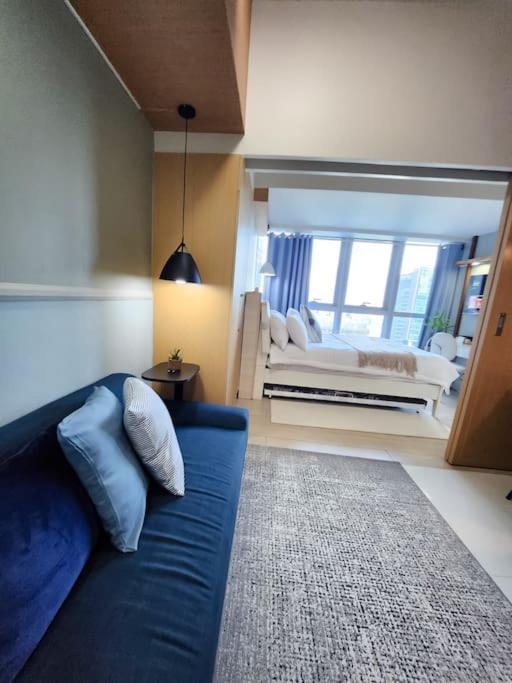 Luxestaysmnl Coastal Chic Netflx 380Mbps Pool Bgc Манила Экстерьер фото