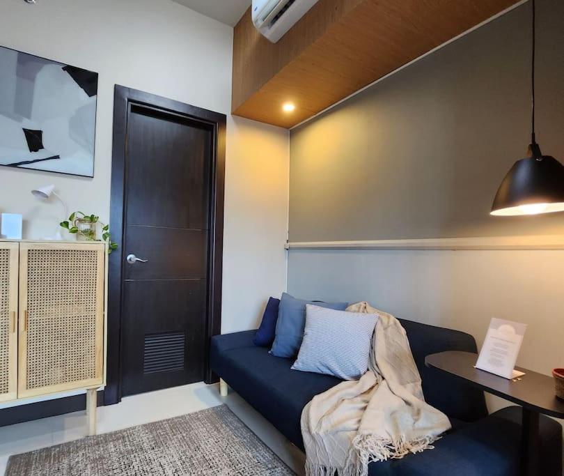 Luxestaysmnl Coastal Chic Netflx 380Mbps Pool Bgc Манила Экстерьер фото